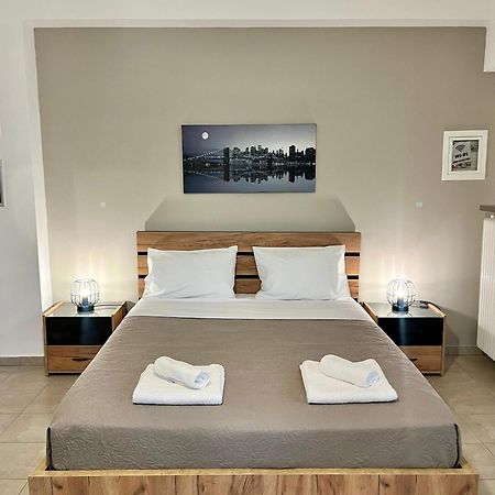 Lia'S Luxury Apartment - Near Airport Koropion Ngoại thất bức ảnh