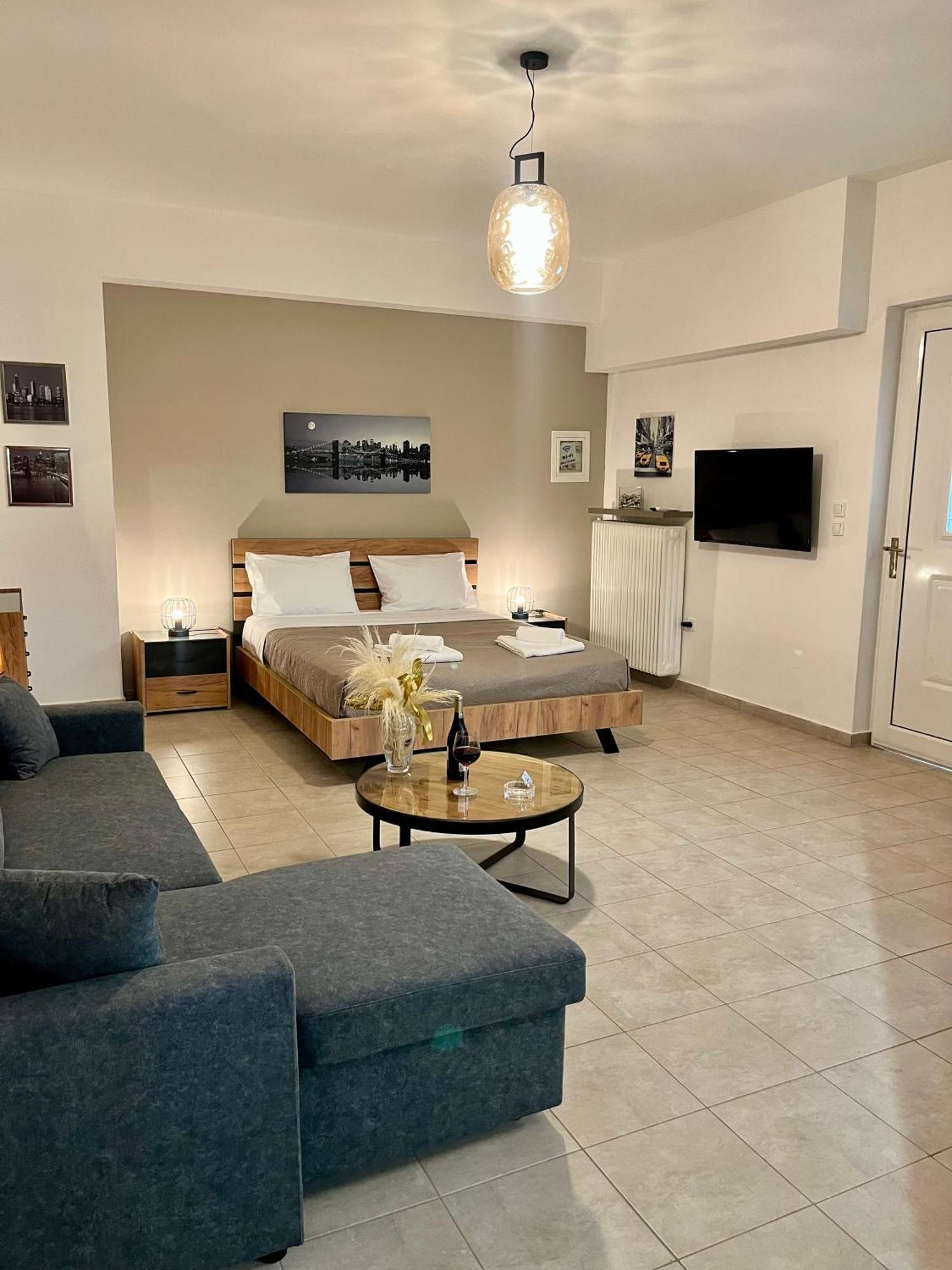 Lia'S Luxury Apartment - Near Airport Koropion Ngoại thất bức ảnh