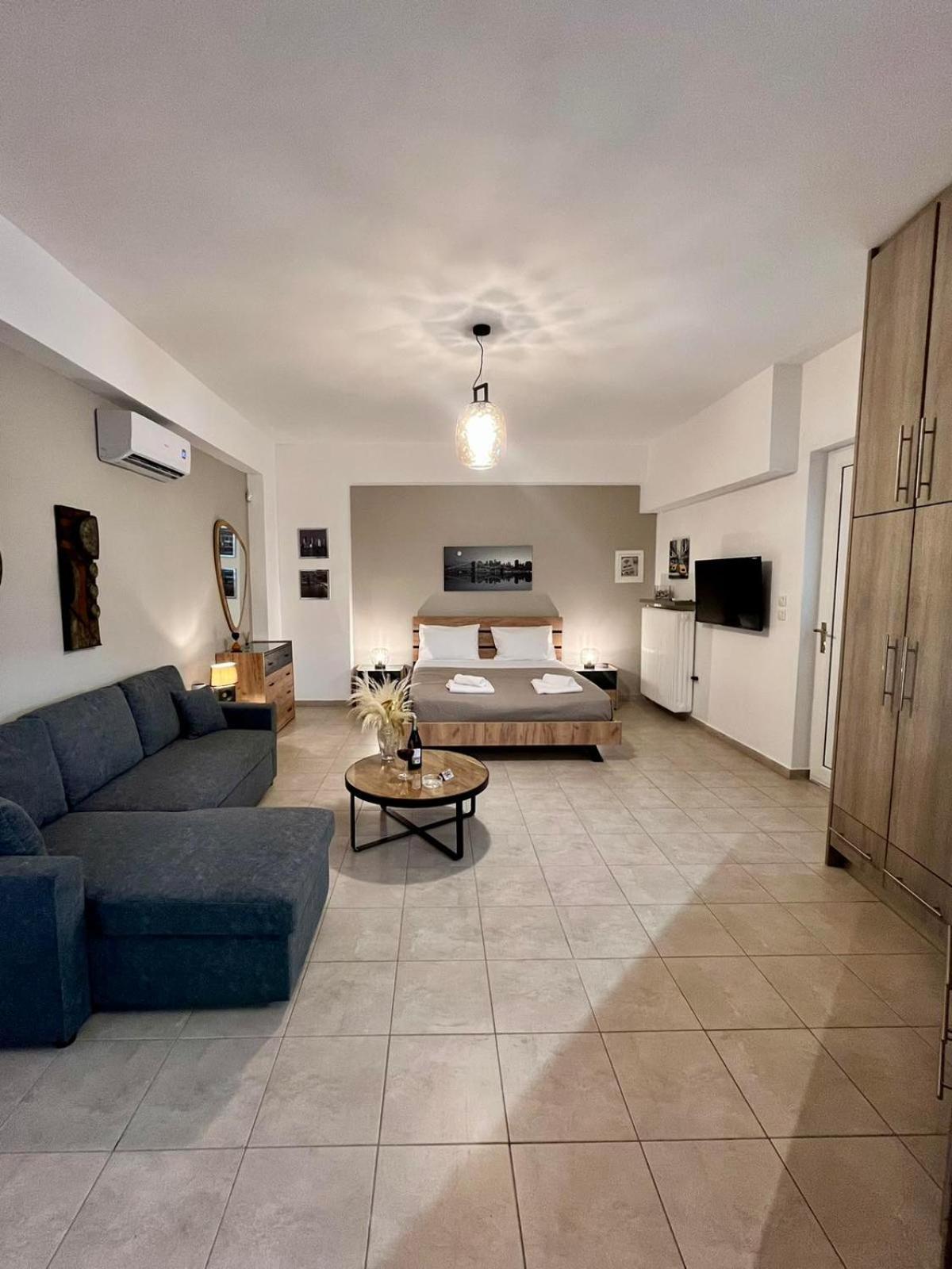 Lia'S Luxury Apartment - Near Airport Koropion Ngoại thất bức ảnh