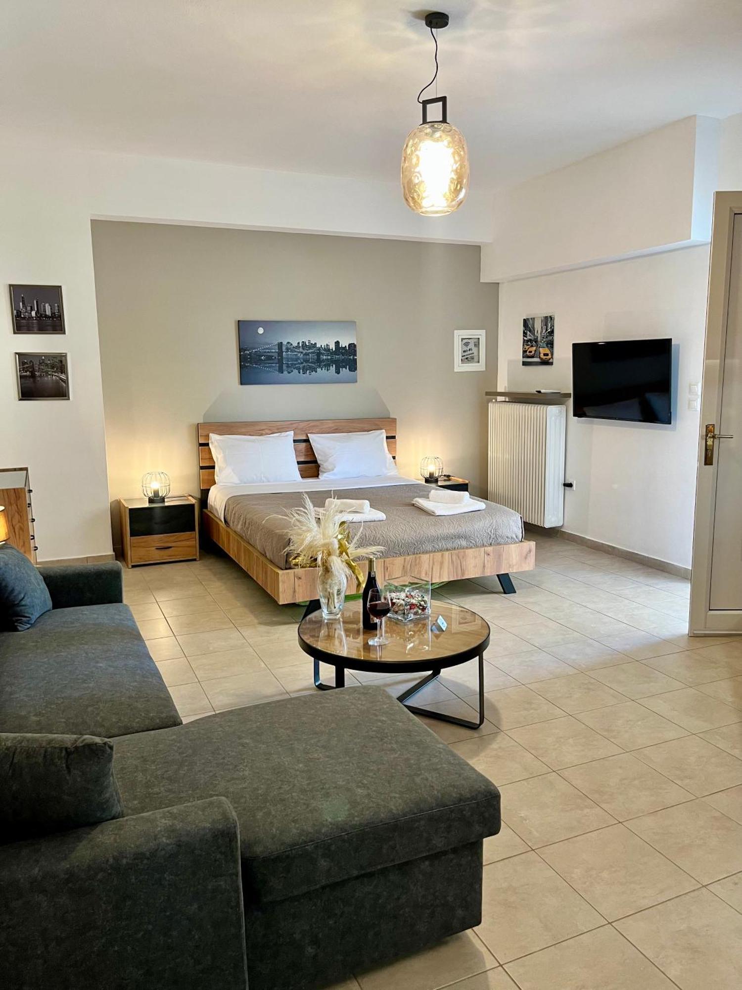 Lia'S Luxury Apartment - Near Airport Koropion Ngoại thất bức ảnh